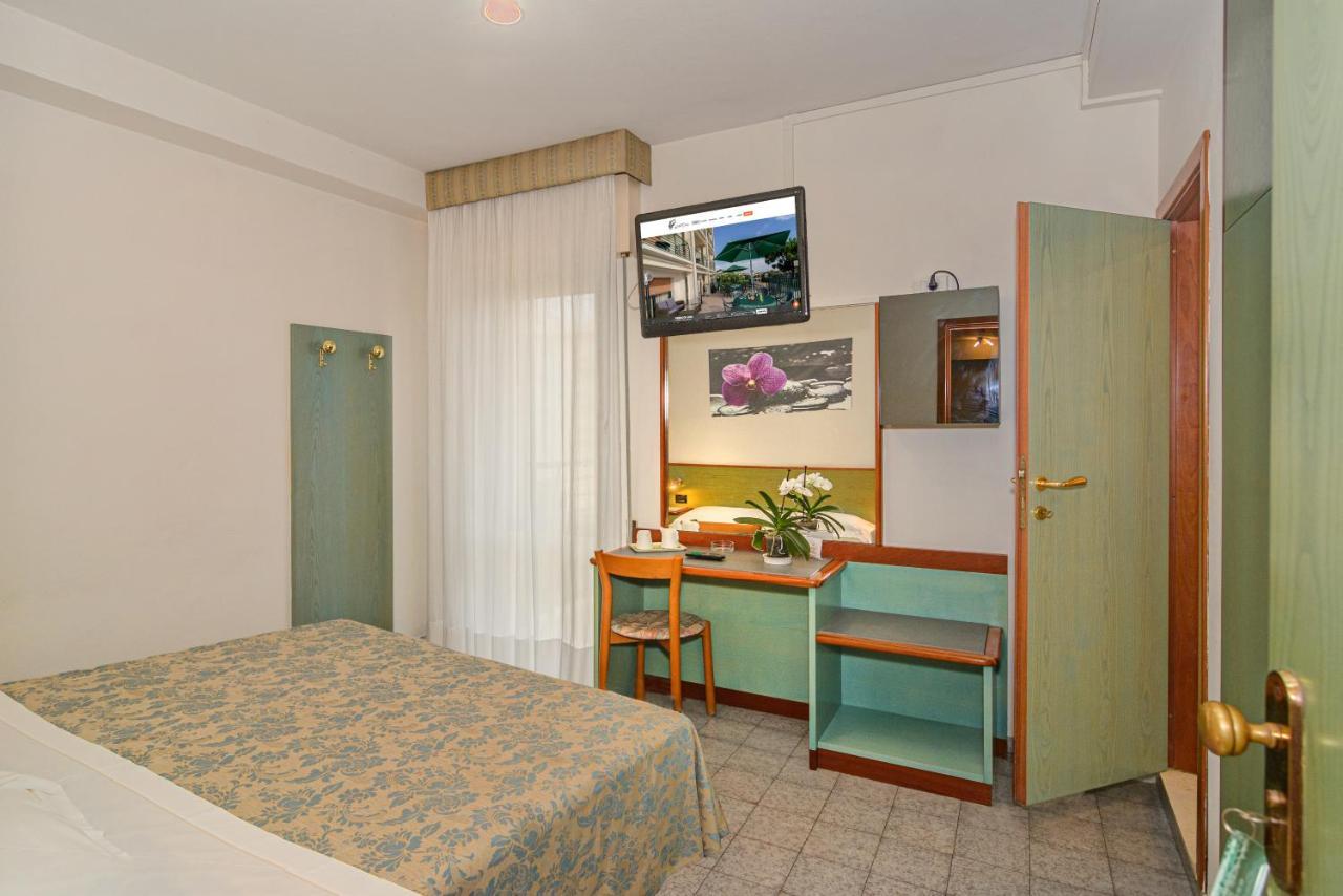 Hotel Paris Lido di Camaiore Exterior foto